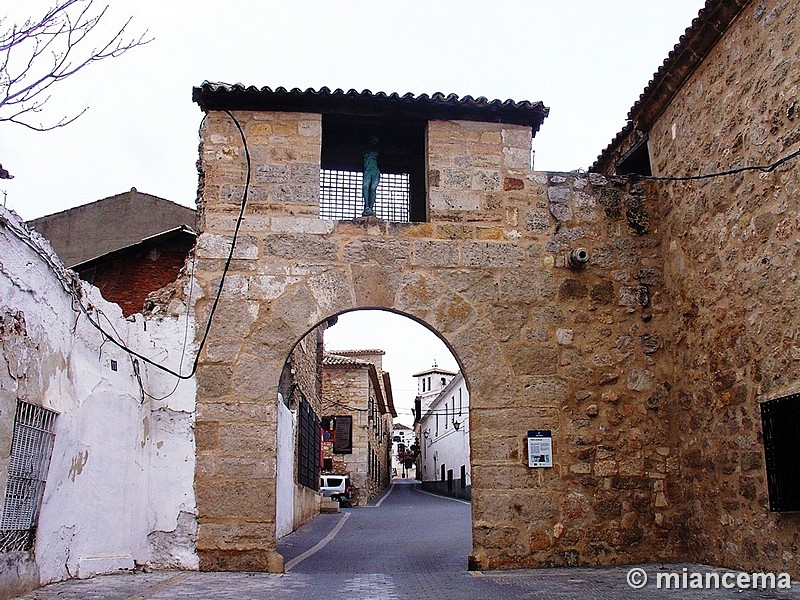 Imagen de Puerta Almudí