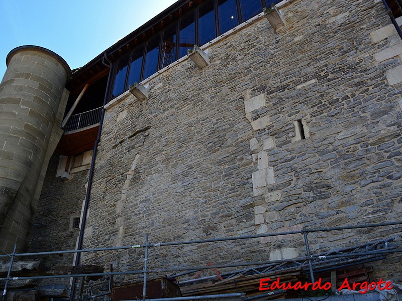 Antiguo Portal Norte de la Muralla urbna de Vitoria