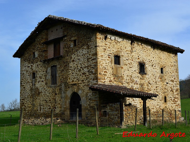 Torre Mariaka