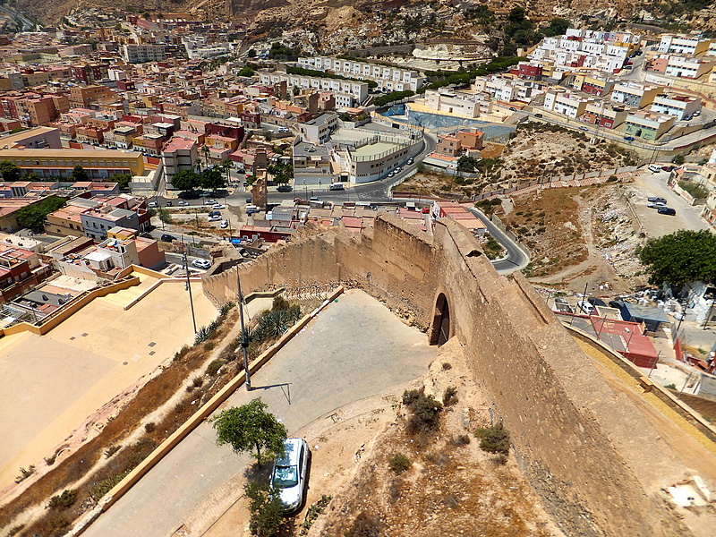 Murallas de Jayrán y del cerro San Cristóbal