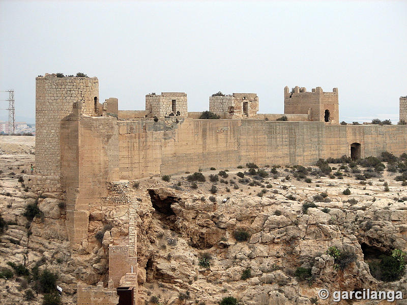 Muralla urbana de Almería