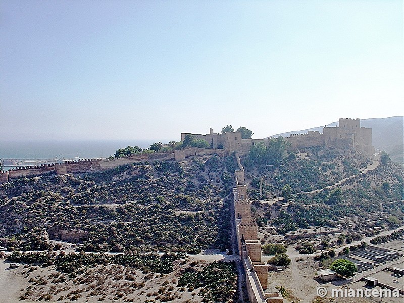 Muralla urbana de Almería