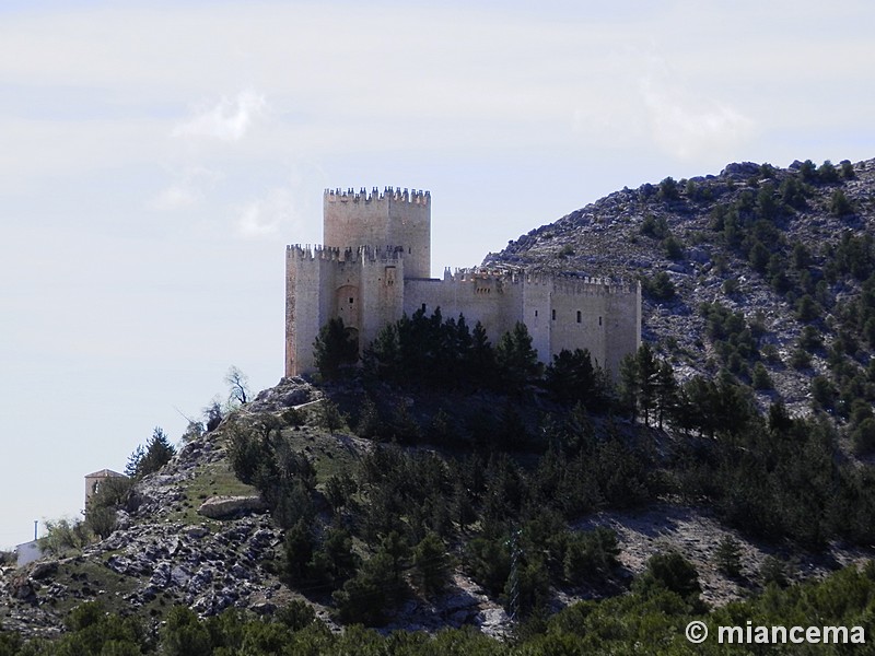 Castillo de Vélez