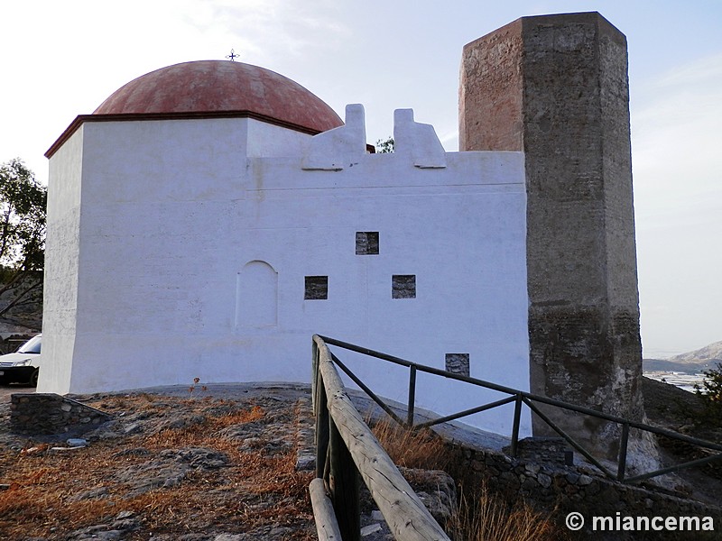 Castillo de Al-Hizam