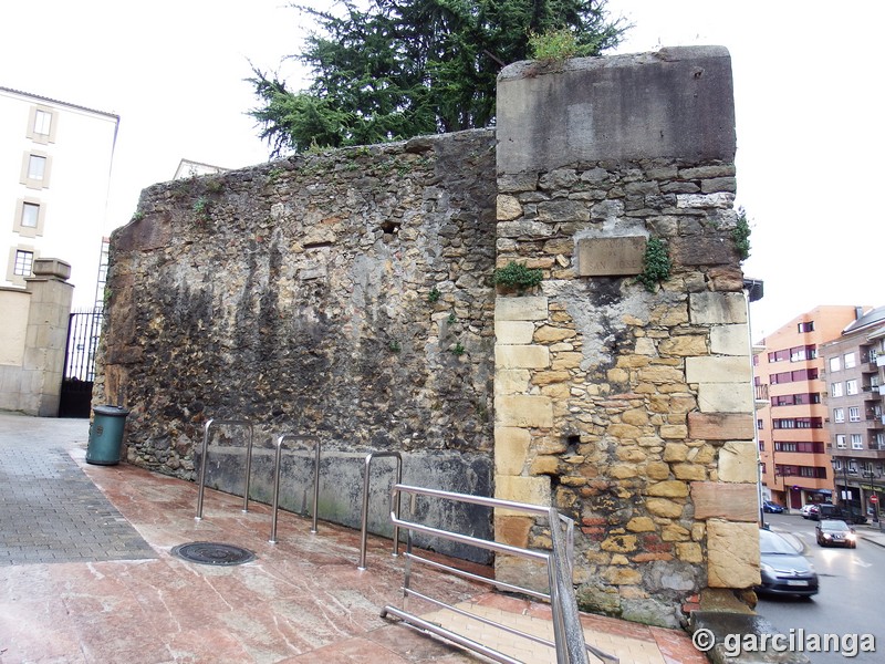 Muralla urbana de Oviedo