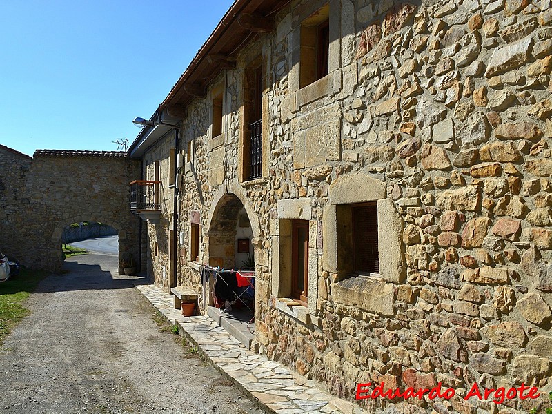 Casa fuerte de los Colombres