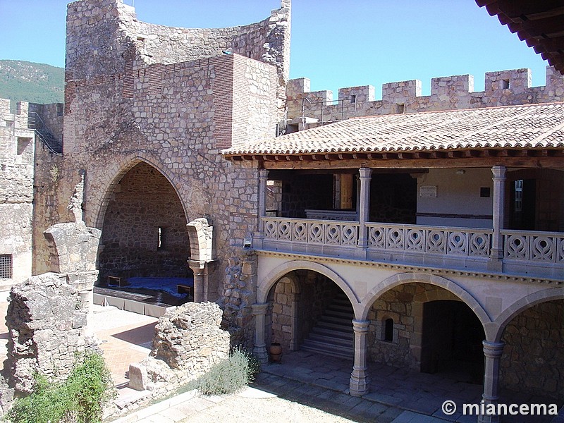 Castillo de La Adrada