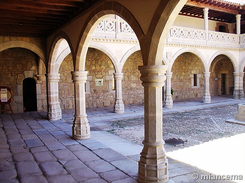 Castillo de La Adrada