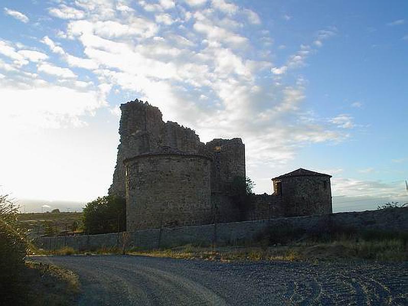 Castillo de Serranos de la Torre