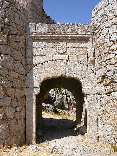 Castillo de Aunqueospese