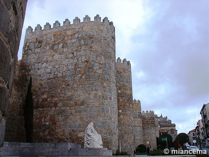 Puerta del Alcázar