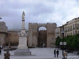 Puerta del Alcázar