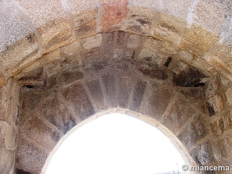 Muralla urbana de Bonilla de la Sierra