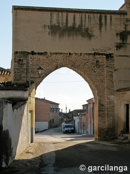 Puerta de Medina