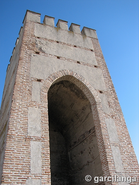 Muralla urbana de Madrigal de las Altas Torres