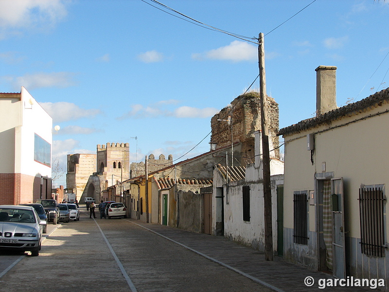 Muralla urbana de Madrigal de las Altas Torres