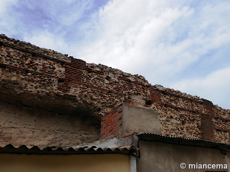 Muralla urbana de Madrigal de las Altas Torres