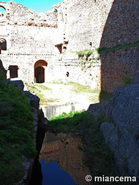 Castillo de Alcocer