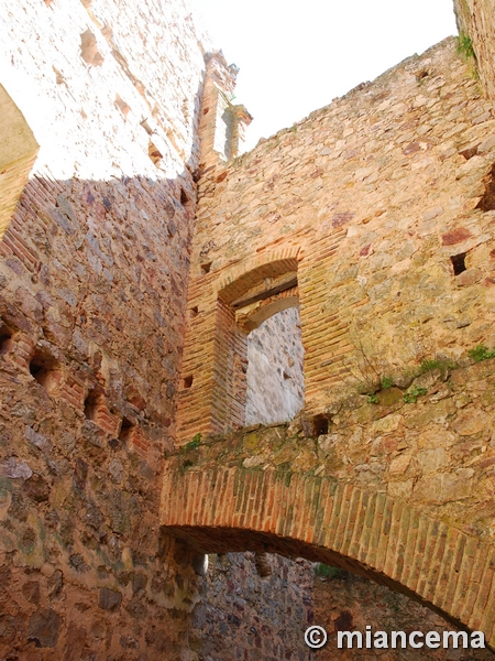 Castillo de Alcocer