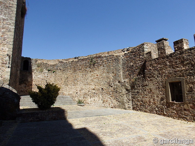 Castillo de Alburquerque