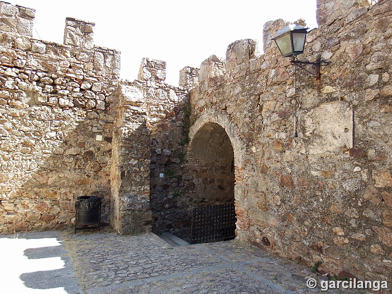 Castillo de Alburquerque