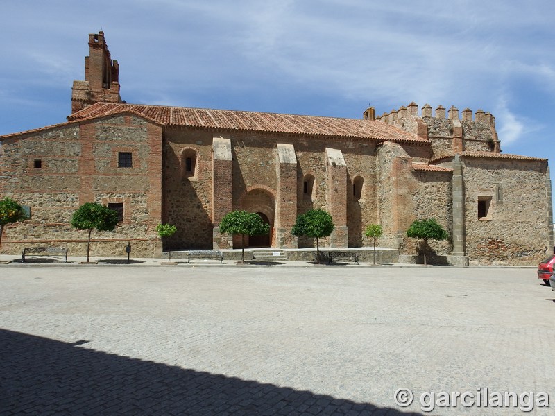 Iglesia fortificada del Salvador