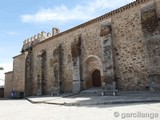 Iglesia fortificada del Salvador