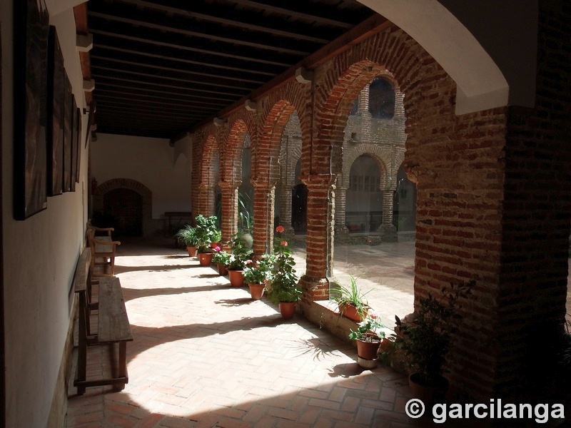 Monasterio fortificado de Tentudia