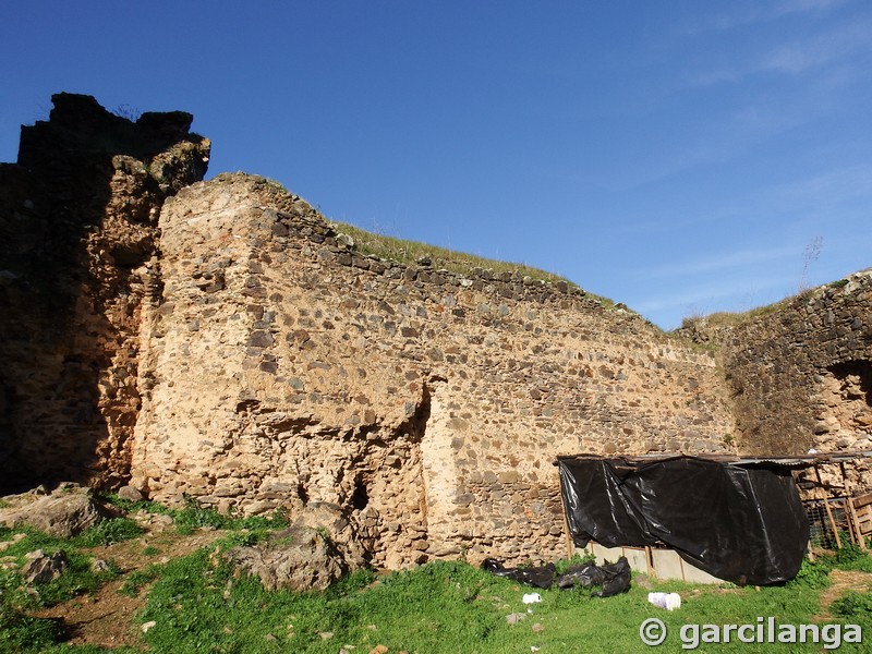 Castillo de Salvaleón