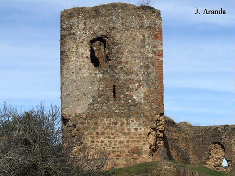 Castillo de Salvaleón