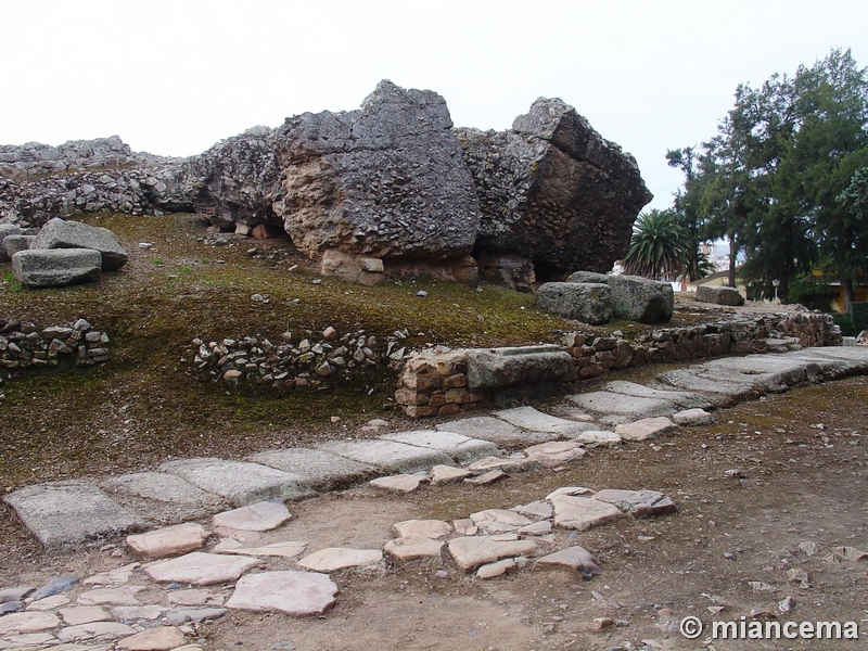 Muralla romana y medieval de Mérida