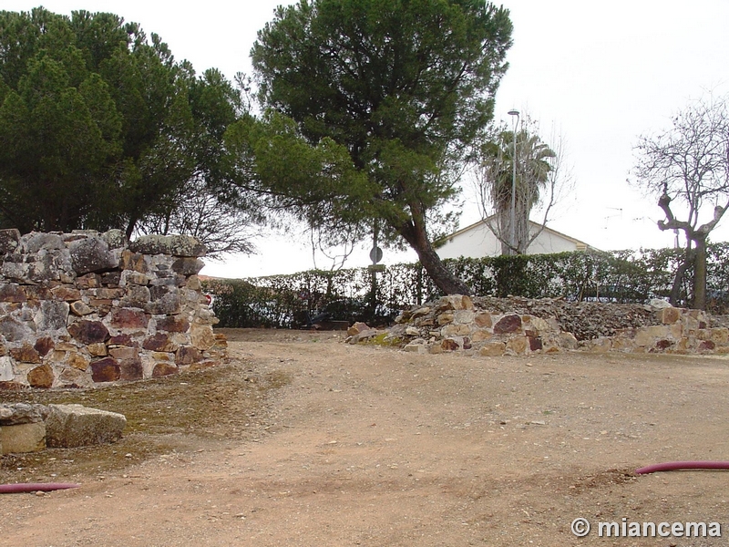 Muralla romana y medieval de Mérida