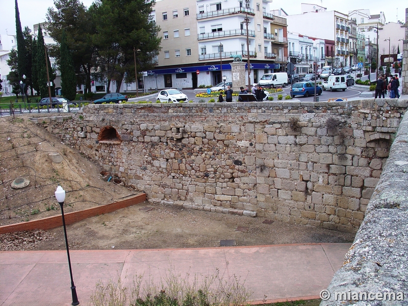 Muralla romana y medieval de Mérida