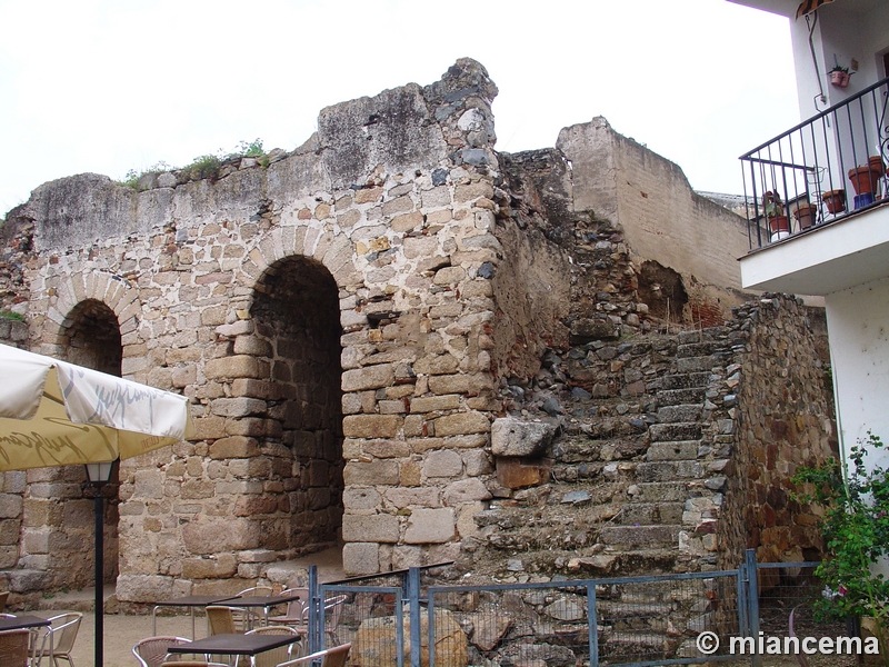 Muralla romana y medieval de Mérida