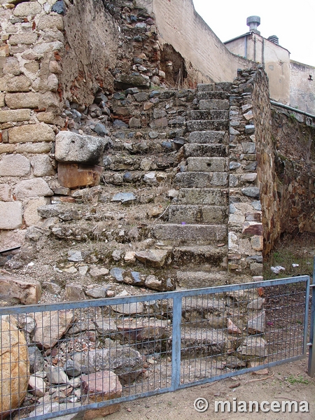 Muralla romana y medieval de Mérida