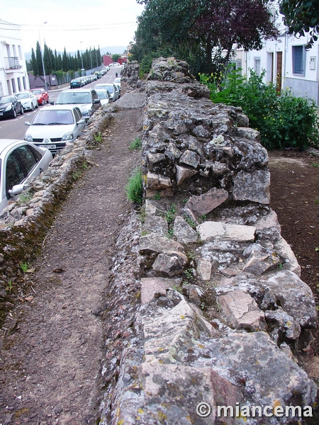 Muralla romana y medieval de Mérida