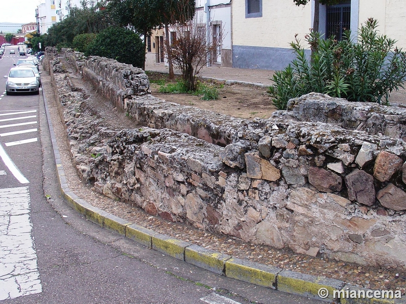 Muralla romana y medieval de Mérida