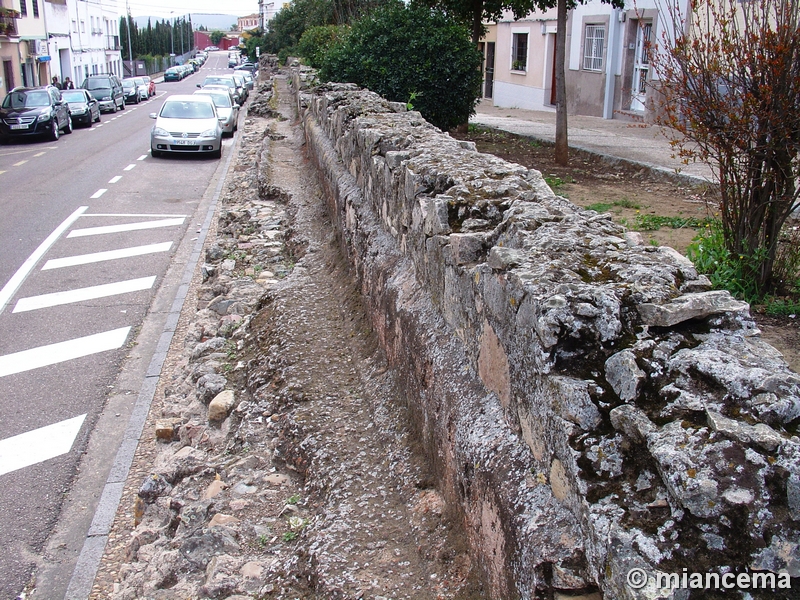 Muralla romana y medieval de Mérida