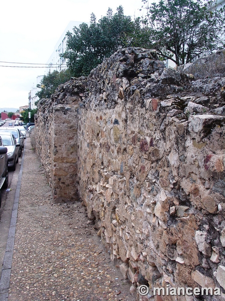 Muralla romana y medieval de Mérida