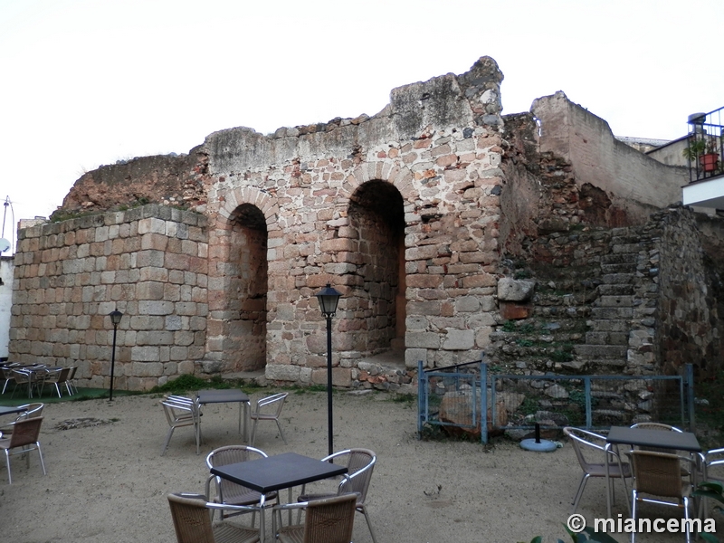 Muralla romana y medieval de Mérida