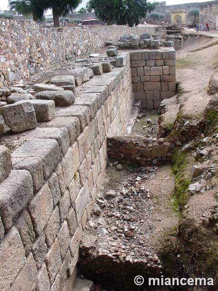 Muralla romana y visigoda de Mérida