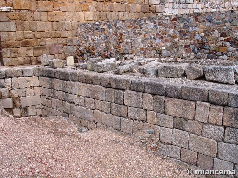 Muralla romana y visigoda de Mérida