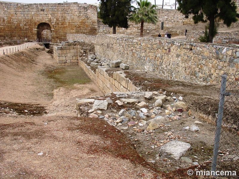 Muralla romana y visigoda de Mérida