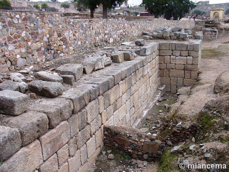 Muralla romana y visigoda de Mérida