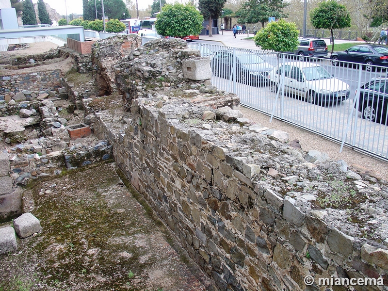 Muralla romana y visigoda de Mérida