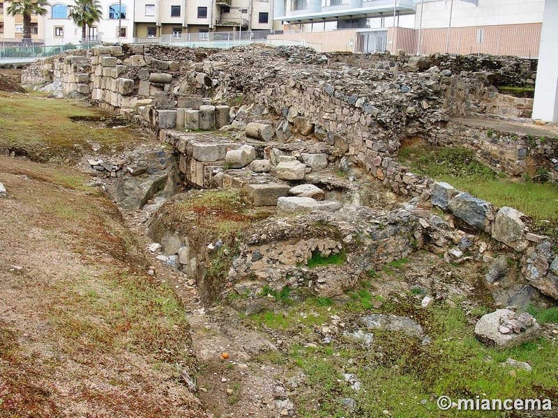 Muralla romana y visigoda de Mérida