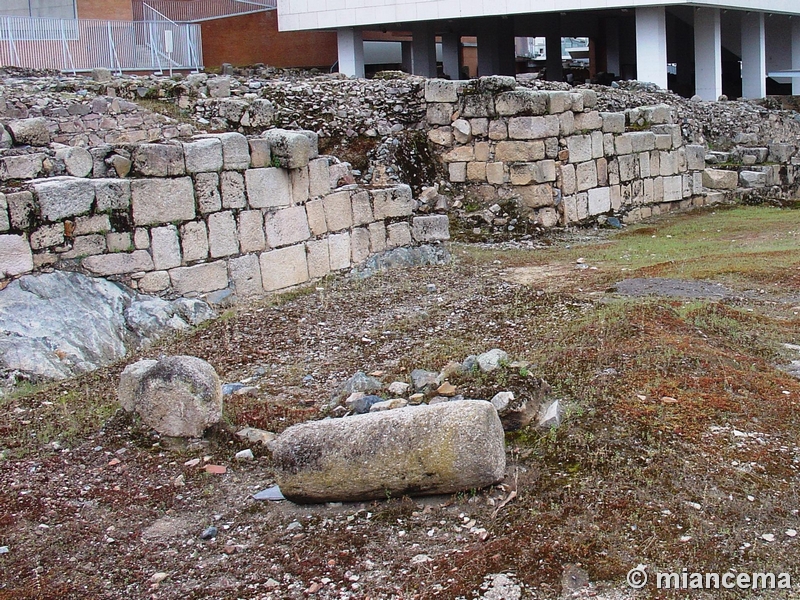 Muralla romana y visigoda de Mérida