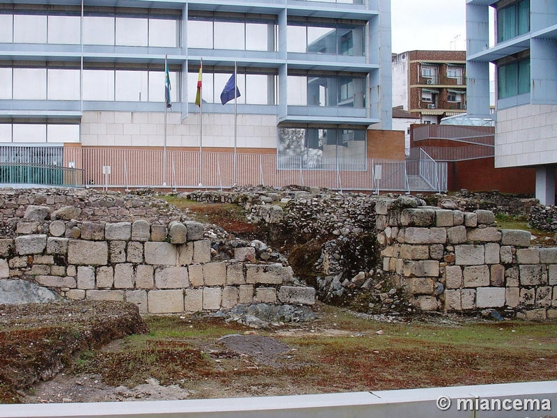 Muralla romana y visigoda de Mérida