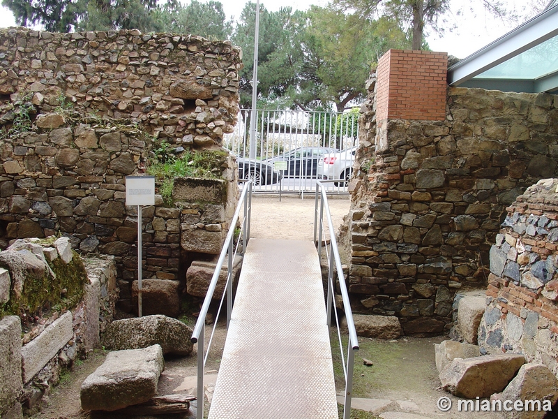 Muralla romana y visigoda de Mérida