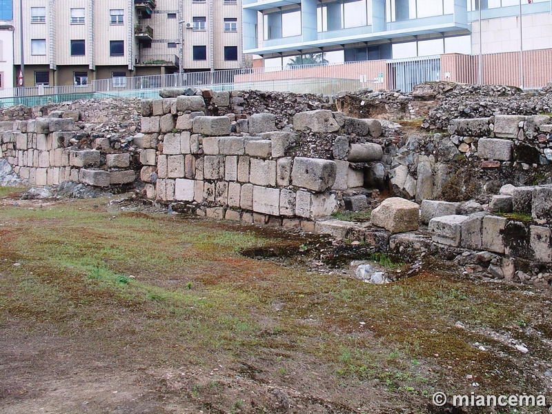 Muralla urbana de Mérida